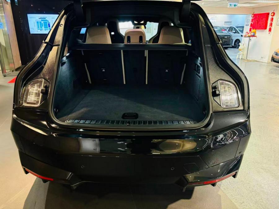 IX XDRIVE50 - Image 5